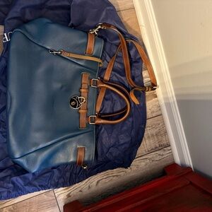 Dooney & Bourke Elegant Blue Leather Tote Bag